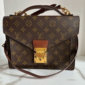 Authentic Very Rare Crossbody/ Shoulder Bag LOUIS
VUITTON "Monceau 26